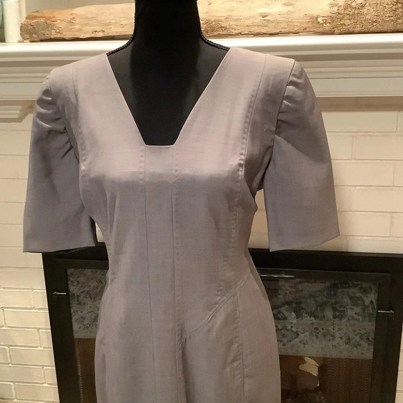 #215 Gorgeous Designer Amanda Wakeley Gray Wool/Silk Dress Size 10 - Picture 2 of 9